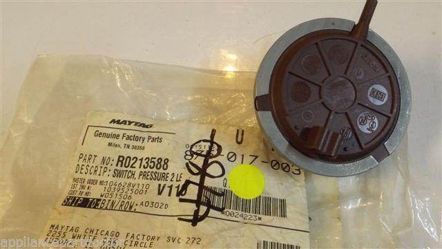 WHIRLPOOL AMANA DISHWASHER R0213588 Switch- pr NEW IN BAG WHIRLPOOL AMANA DISHWASHER R0213588 Switch- pr NEW IN BAG